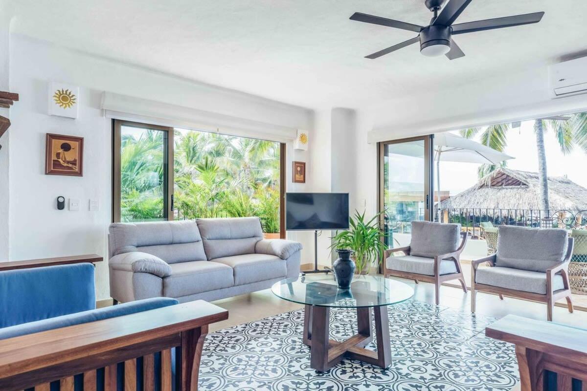 Ocean View 2br Condo-balcony-beach-pool Apartamento *